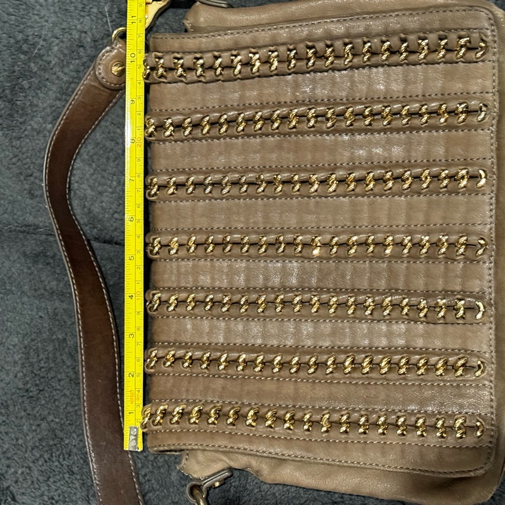 Tory Burch Carson Messenger Bag
